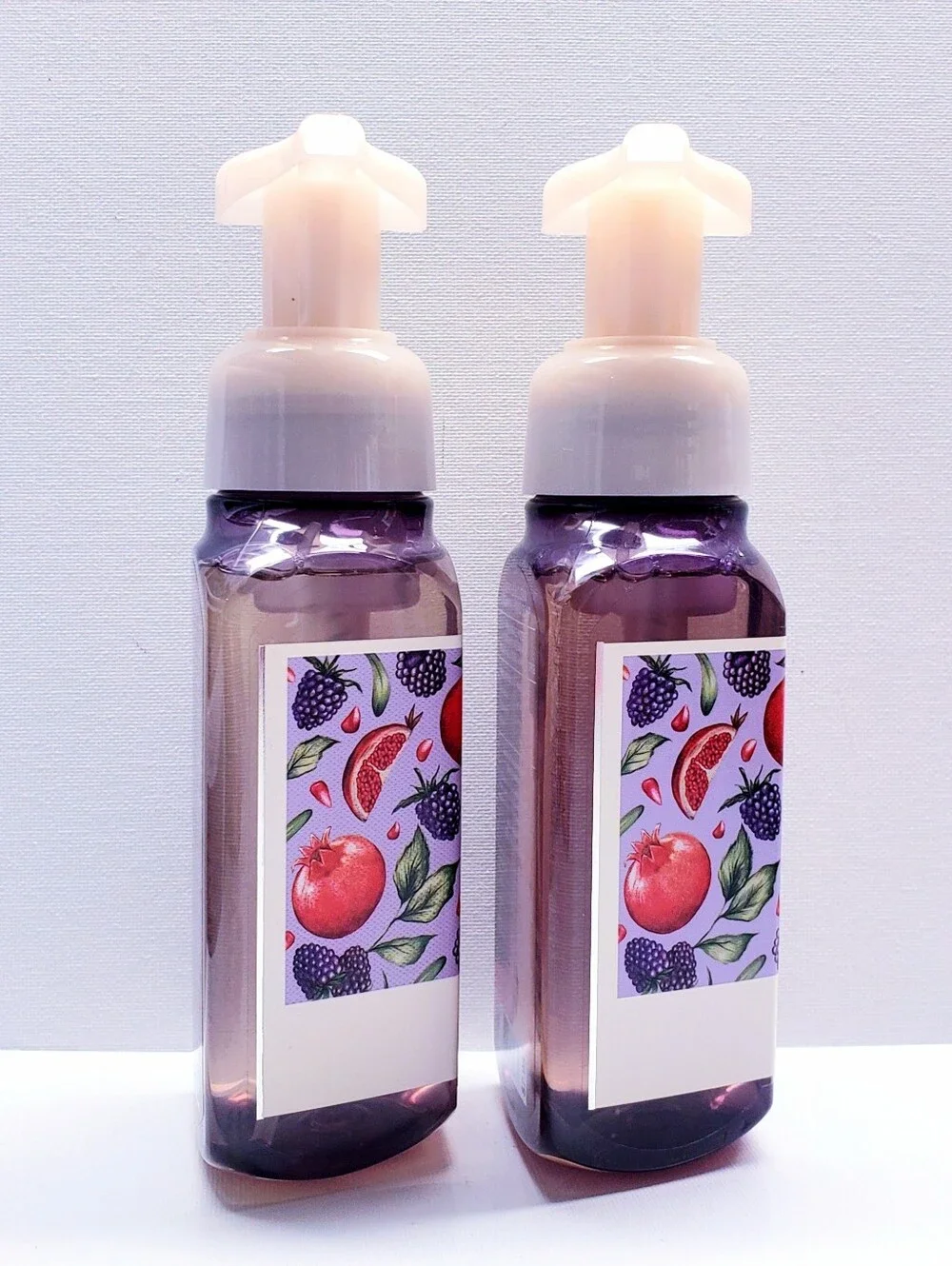 Bath & Body Works POMEGRANATE & BLACKBERRY Gentle & Clean Foaming Hand Soap(2pc)